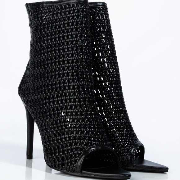 Cape Robbin Weave Peep Toe Booties - Picture 2 of 3